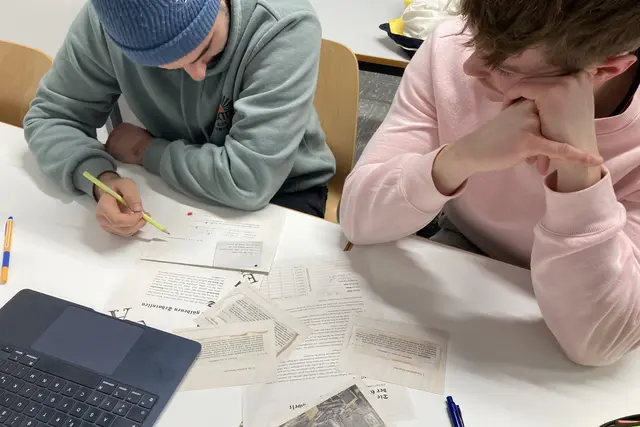 Studierende lösen das Exit Game