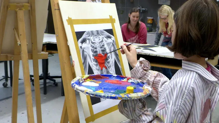 Junge_Kunstschule_Winter.jpg