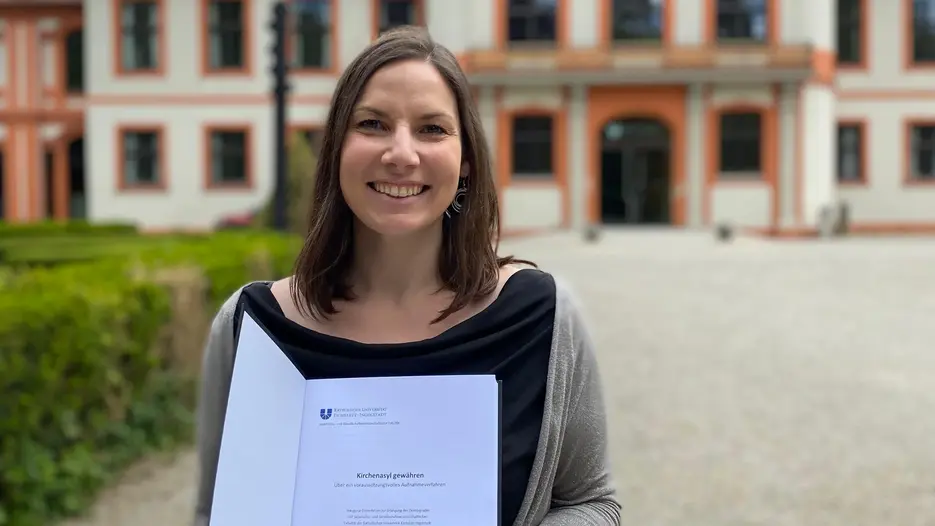 LG vor Sommerresidenz