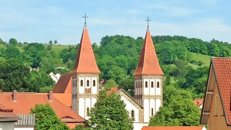Kirchenraum00_01.JPG