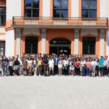 Gruppenfoto der Teilnehmenden der Summer School 2026