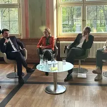 Gesprächsrunde unter der Leitung von Dr. Dr. Klaus Viertbauer