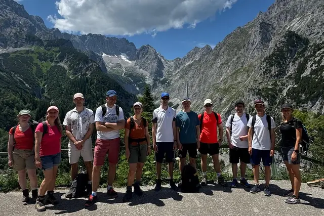 Group photo of the institute hike