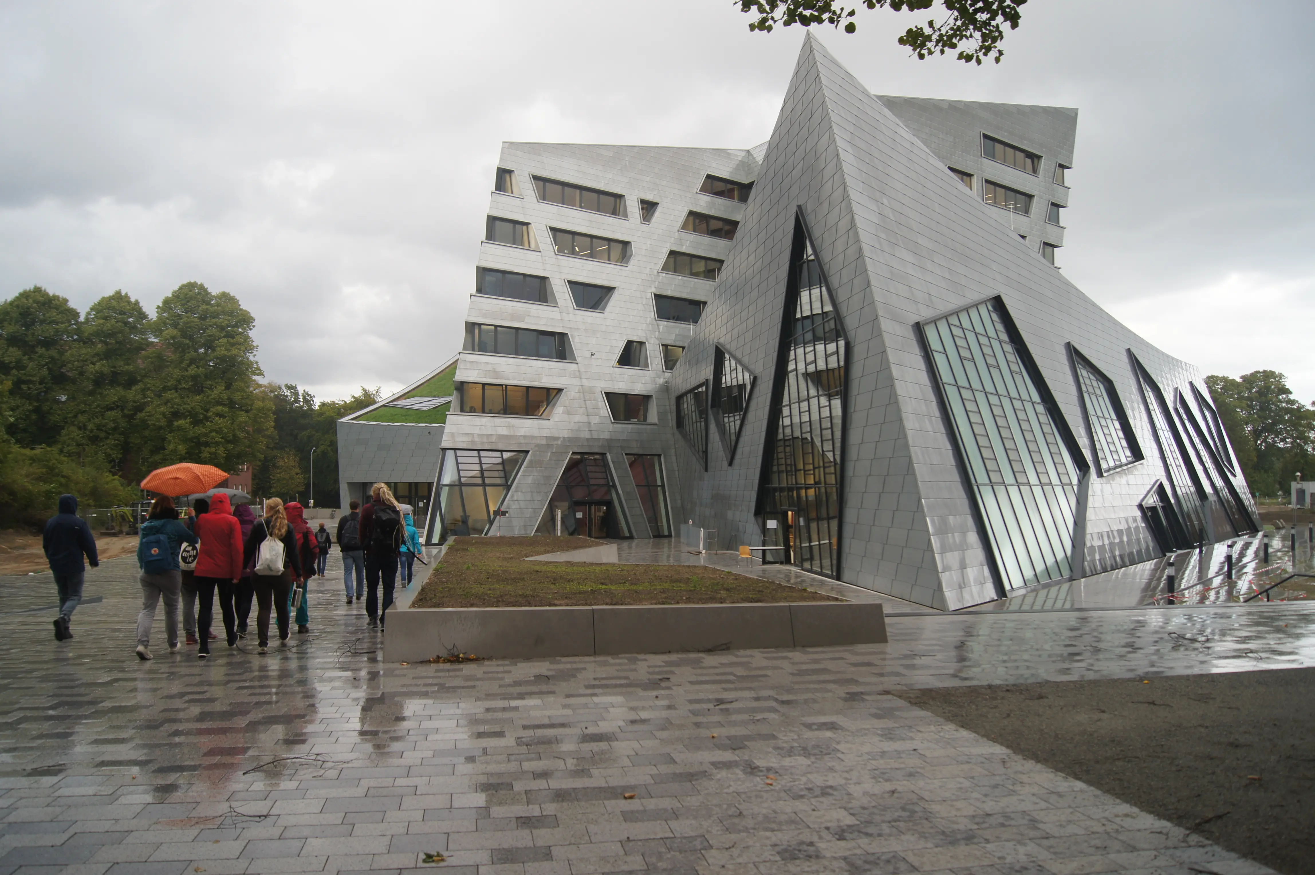 Leuphana Universität Lüneburg: Zentralgebäude