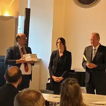 v.l.n.r.: Prof. Dr. Joachim Eck, Prof. Dr. Melanie Peetz und Prof. Dr. Burkard M. Zapff