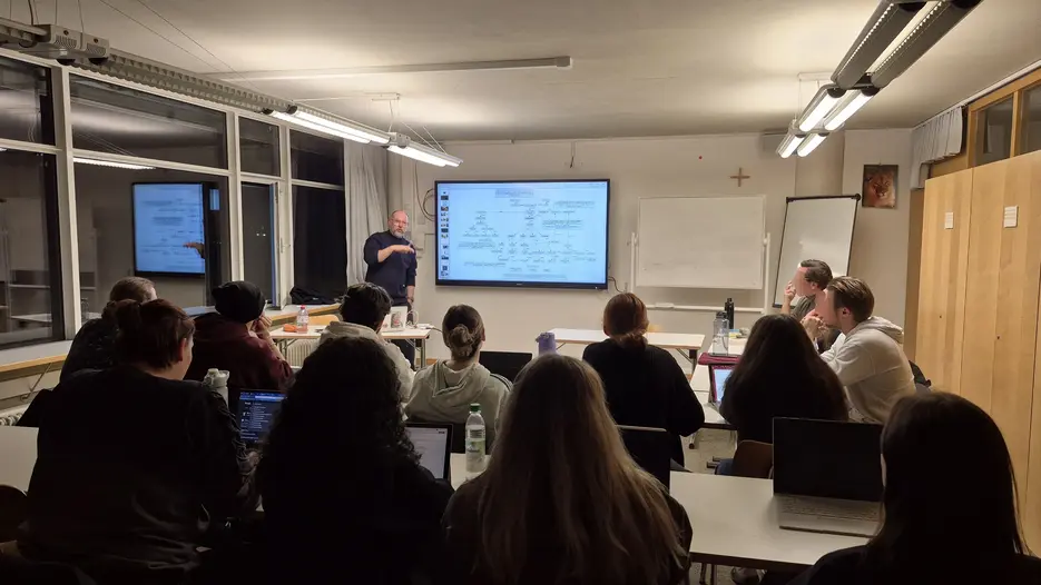 Guest Lecture: Dr. Simon Strick