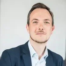 Prof. Dr. Benjamin Loy