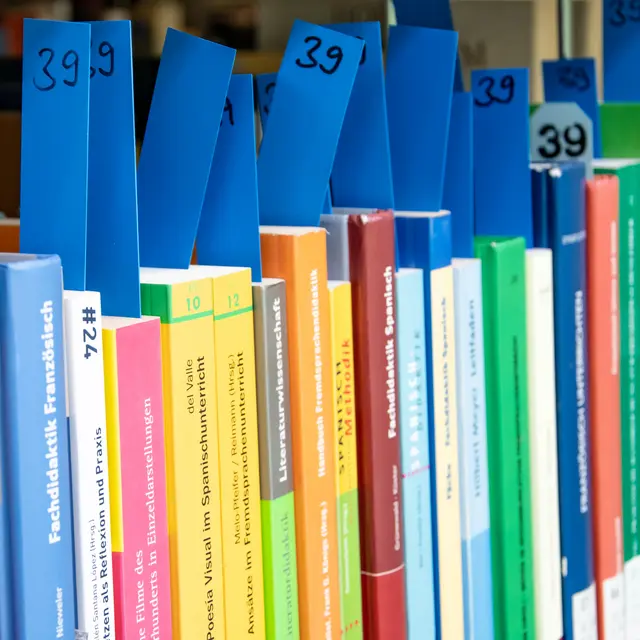 Universit&auml;tsbibliothek: Semesterapparat