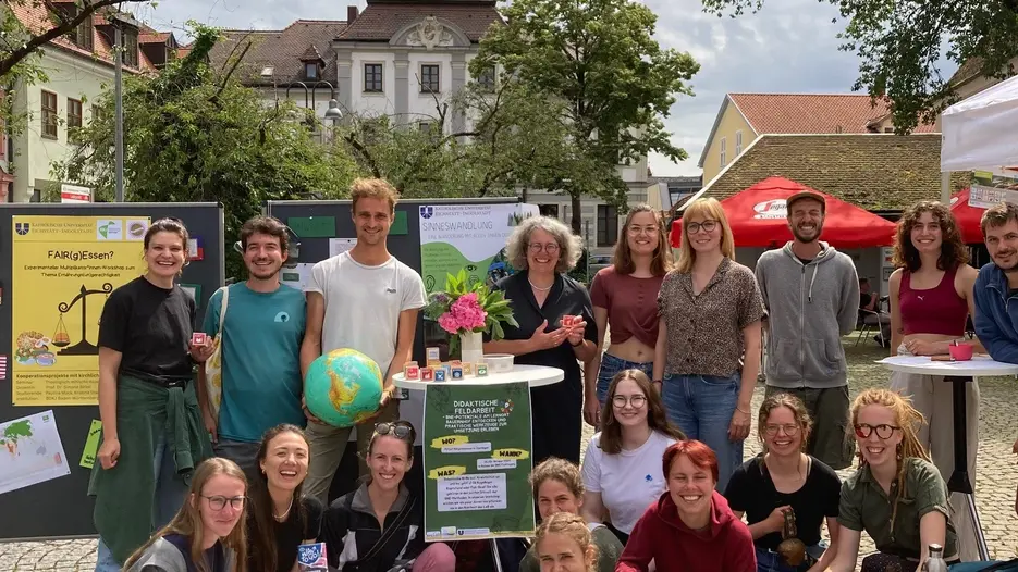 Projektmesse für nachhaltige Service-Learning-Projekte Seminar-Ergebnispräsentation