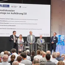 vWeizsaecker-Symposium_Podium_Prof_Teuscher_25-06-2019.jpg