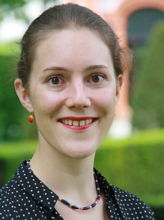 Prof. Dr. Dominika Langenmayr