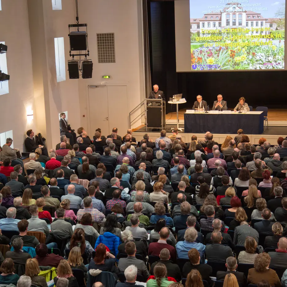 Tagung_Arbeitsrecht_Raum.jpg
