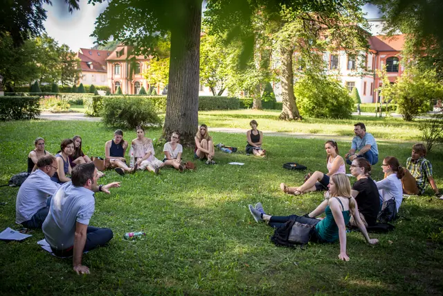 Seminar im Hofgarten 