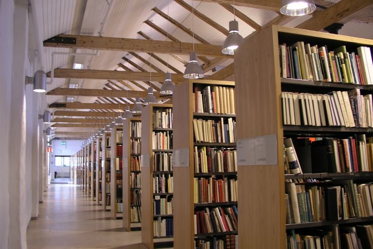 Arken Bibliothek