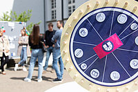 At the wheel of fortune, visitors could win souvenirs of the Open Day.