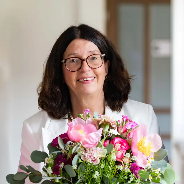 KU President Gien