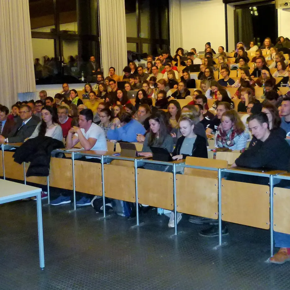Joas_und_Auditorium_1.JPG