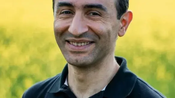 Portraitaufnahme Mikayel Tovmasyan